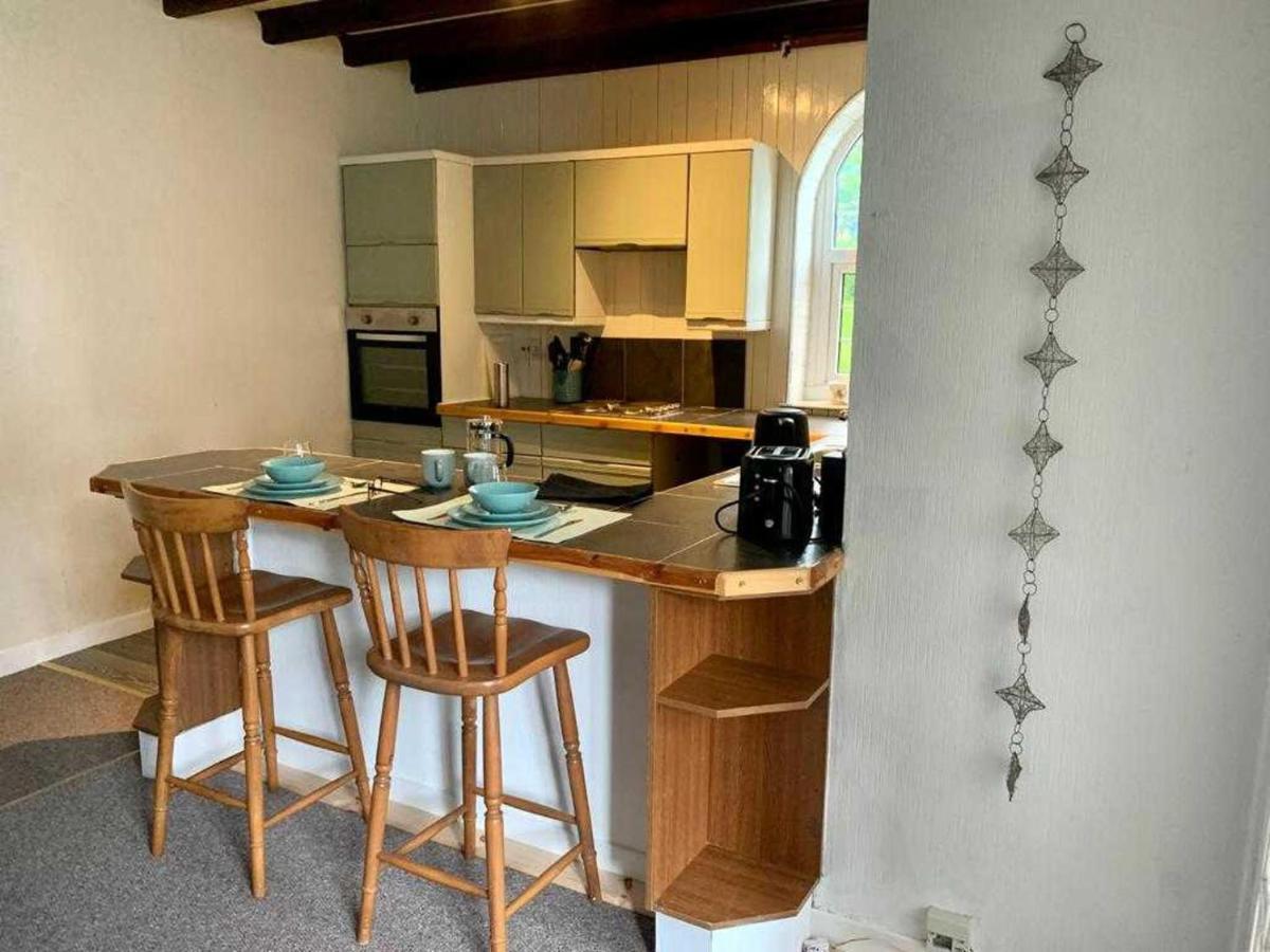 Cottage In Kilmun Argyll - 2 Bedrooms Sleeps 2 (Adults Only) Dunoon Exterior photo